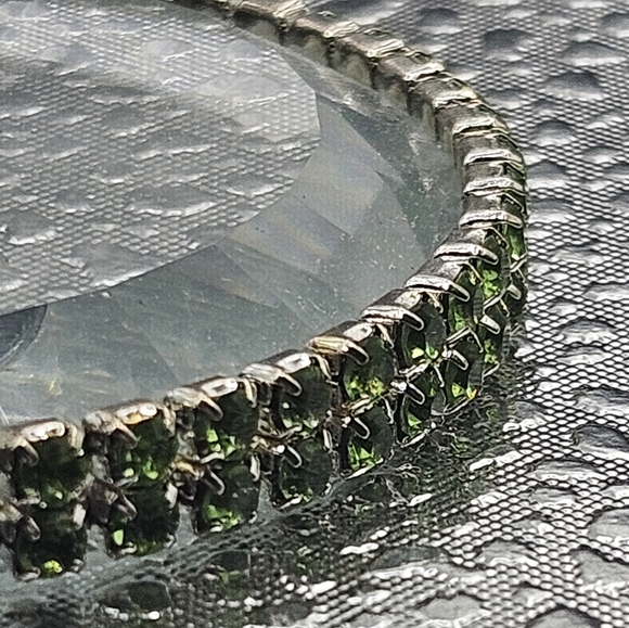 Crystal Lotus Flower - Picture 8 of 8